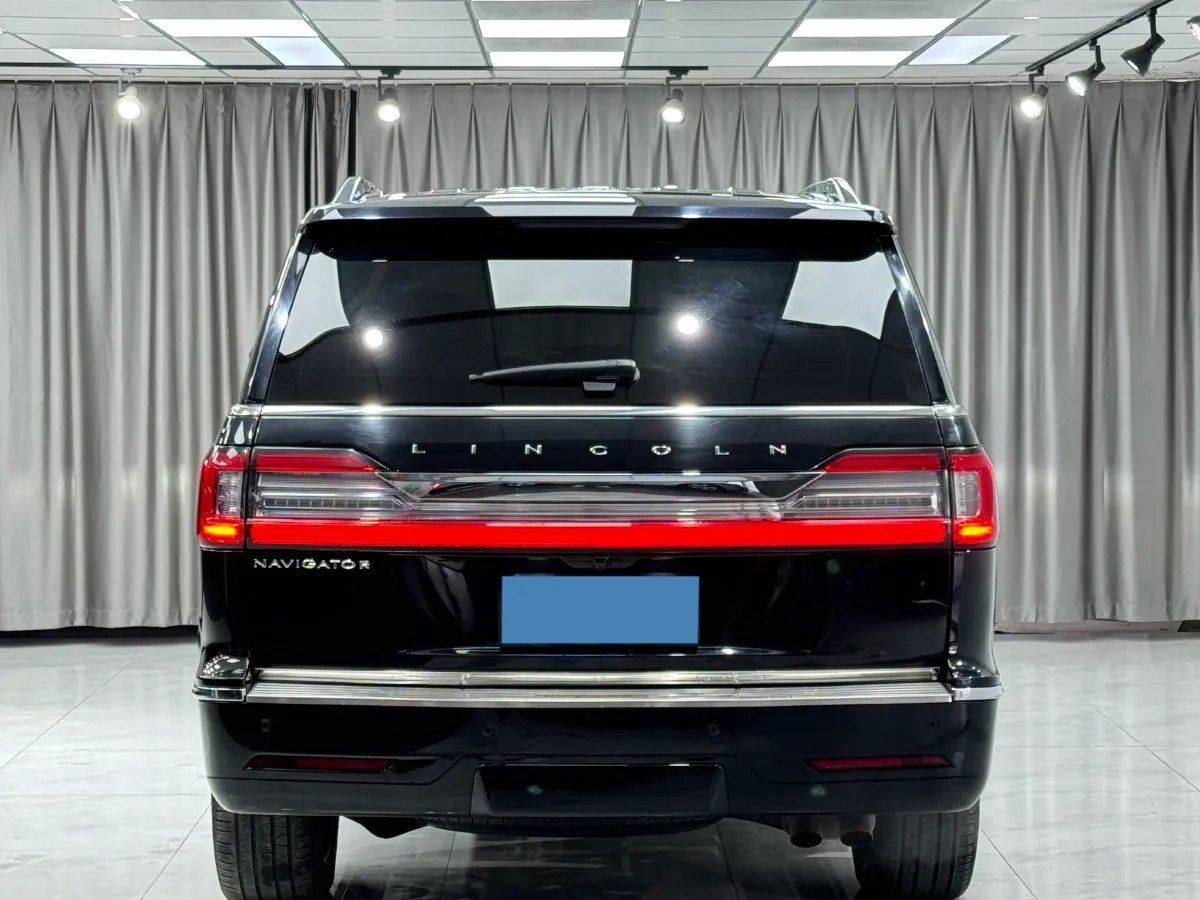 2020 Lincoln Navigator 3.5T 388HP V6 10AT,autocango,china used car exporter,china ev exporter,chinese used car exporter,chinese used ev exporter