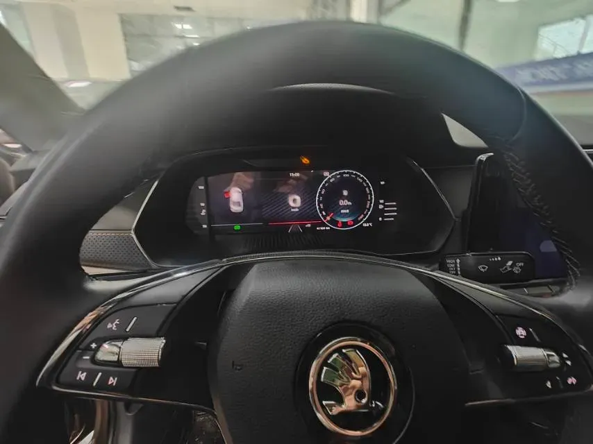 2021 Skoda Octavia 1.4T 150HP L4 7DCT,autocango,china used car exporter,china ev exporter,chinese used car exporter,chinese used ev exporter