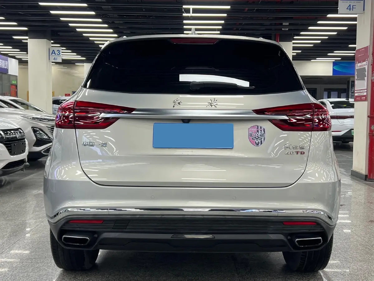 2022 HongQi HS5 2.0T 224HP L4 6AT,autocango,china used car exporter,china ev exporter,chinese used car exporter,chinese used ev exporter