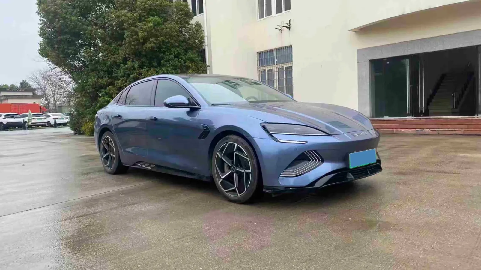 2022 AITO AITO M5 Range Extended 125HP REEV 40KWH,autocango,china used car exporter,china ev exporter,chinese used car exporter,chinese used ev exporter