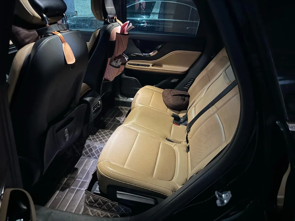 2021 Lincoln Corsair 2.0T 245HP L4 8AT,autocango,china used car exporter,china ev exporter,chinese used car exporter,chinese used ev exporter