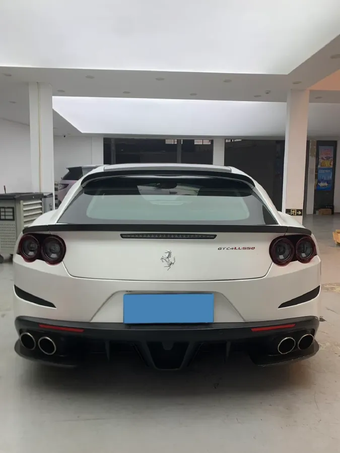 2016 Ferrari GTC4 Lusso 6.3L 690HP V12 7DCT,autocango,china used car exporter,china ev exporter,chinese used car exporter,chinese used ev exporter