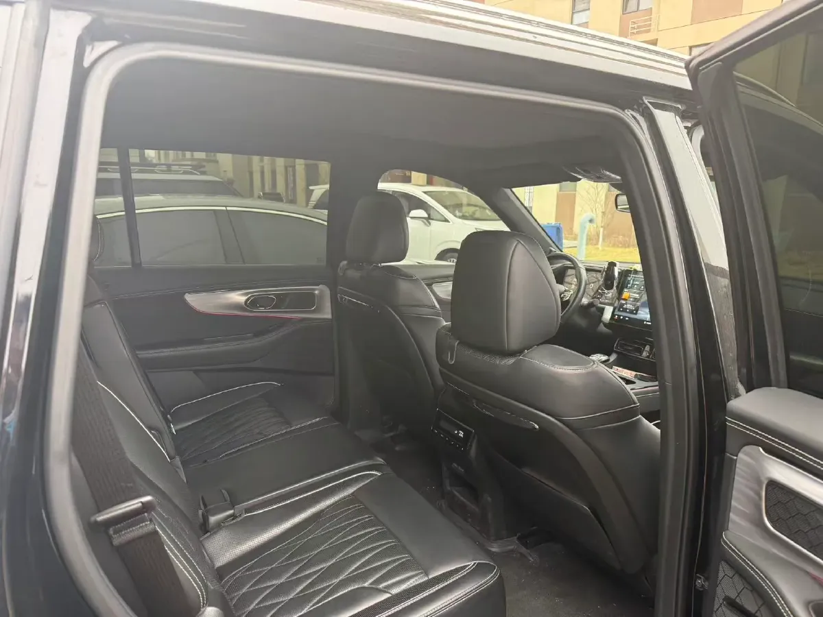 2022 GAC Trumpchi GS8 2.0T 190HP L4 E-CVT Hybrid,autocango,china used car exporter,china ev exporter,chinese used car exporter,chinese used ev exporter