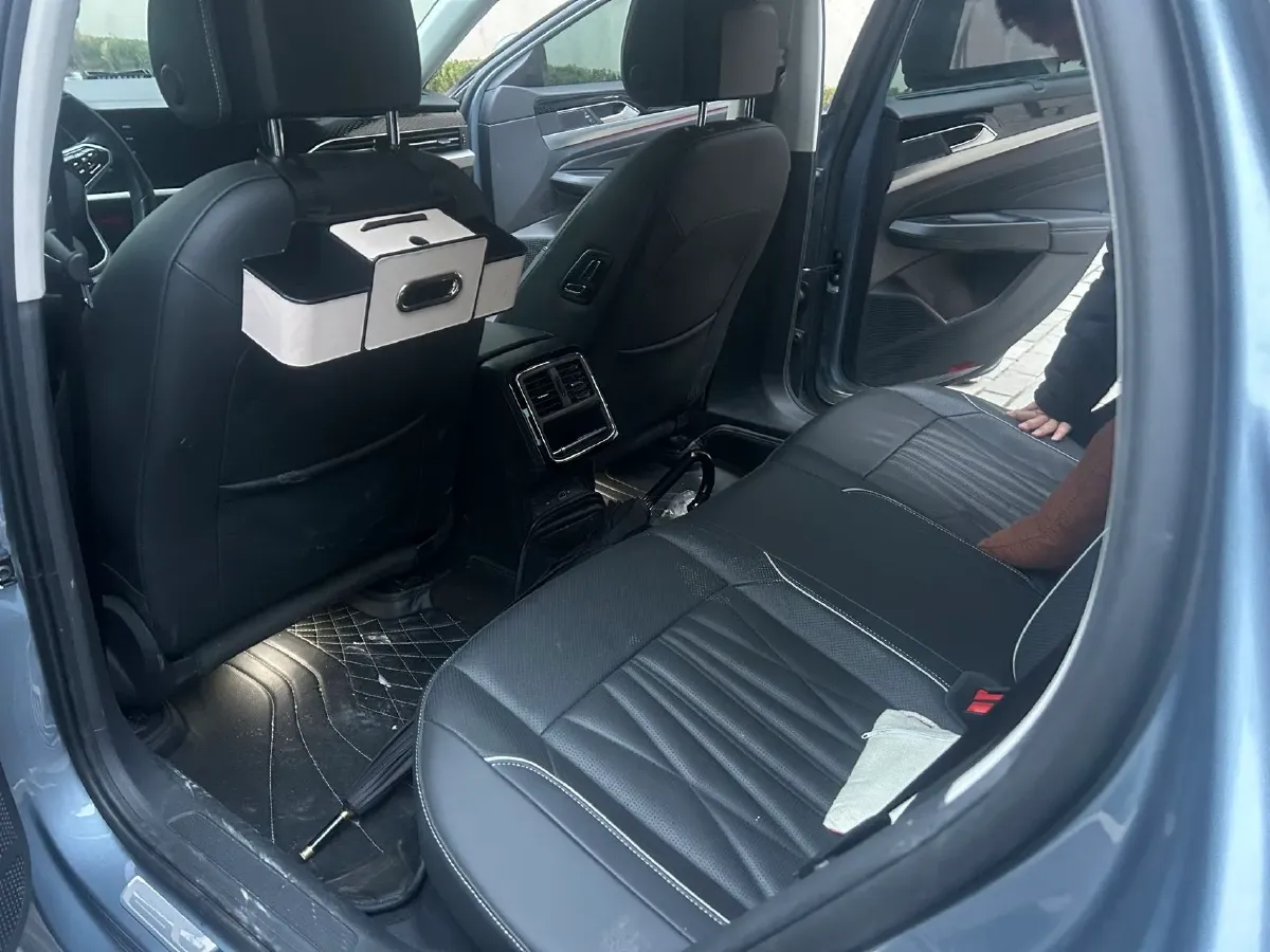 2022 Xpeng P7 BEV 60.2KWH,autocango,china used car exporter,china ev exporter,chinese used car exporter,chinese used ev exporter