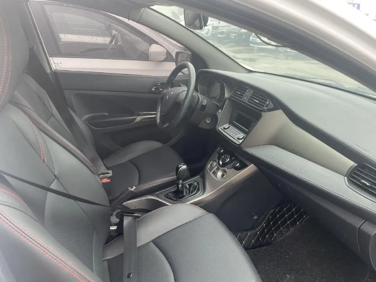 2017 HaiMa M3 1.5L 112HP L4 5MT,autocango,china used car exporter,china ev exporter,chinese used car exporter,chinese used ev exporter