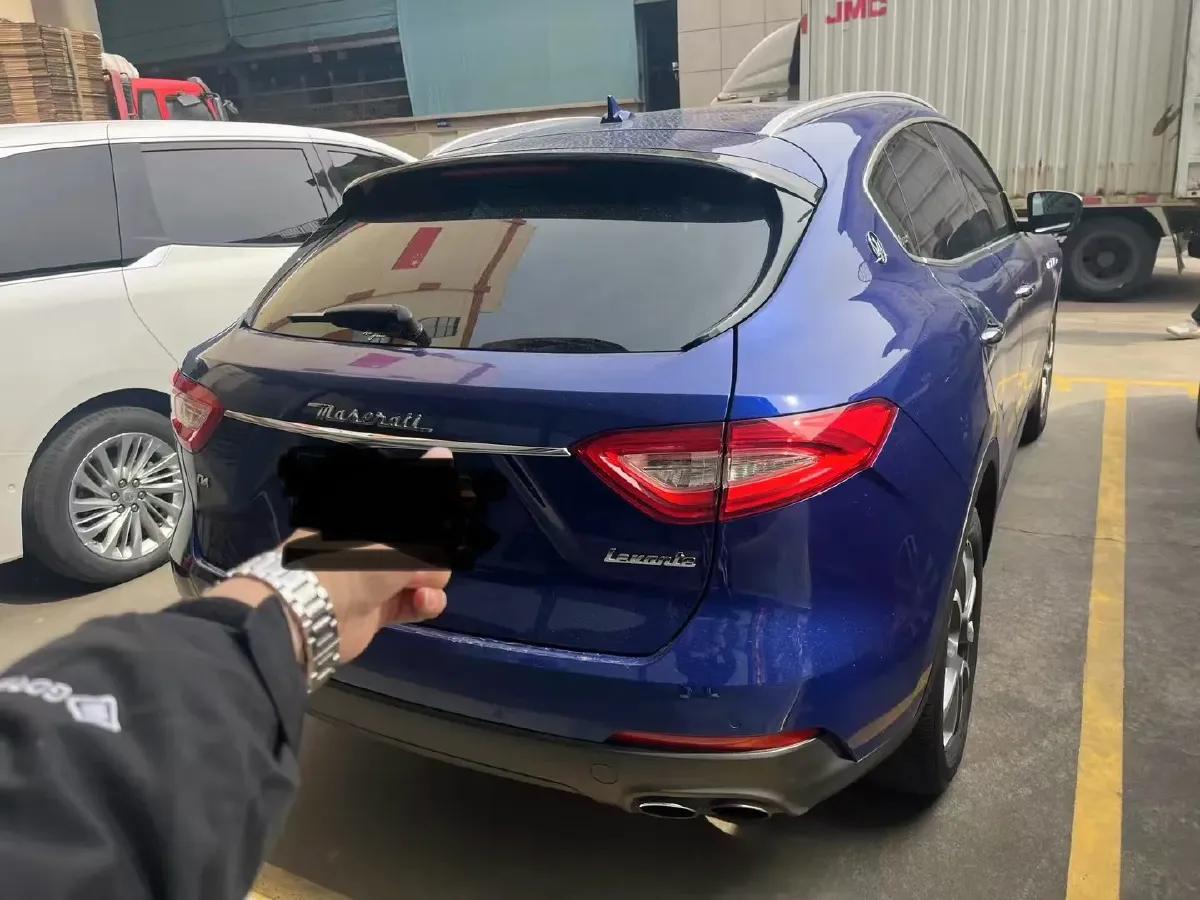 2021 Maserati Levante 3.0T 350HP V6 8AT,autocango,china used car exporter,china ev exporter,chinese used car exporter,chinese used ev exporter