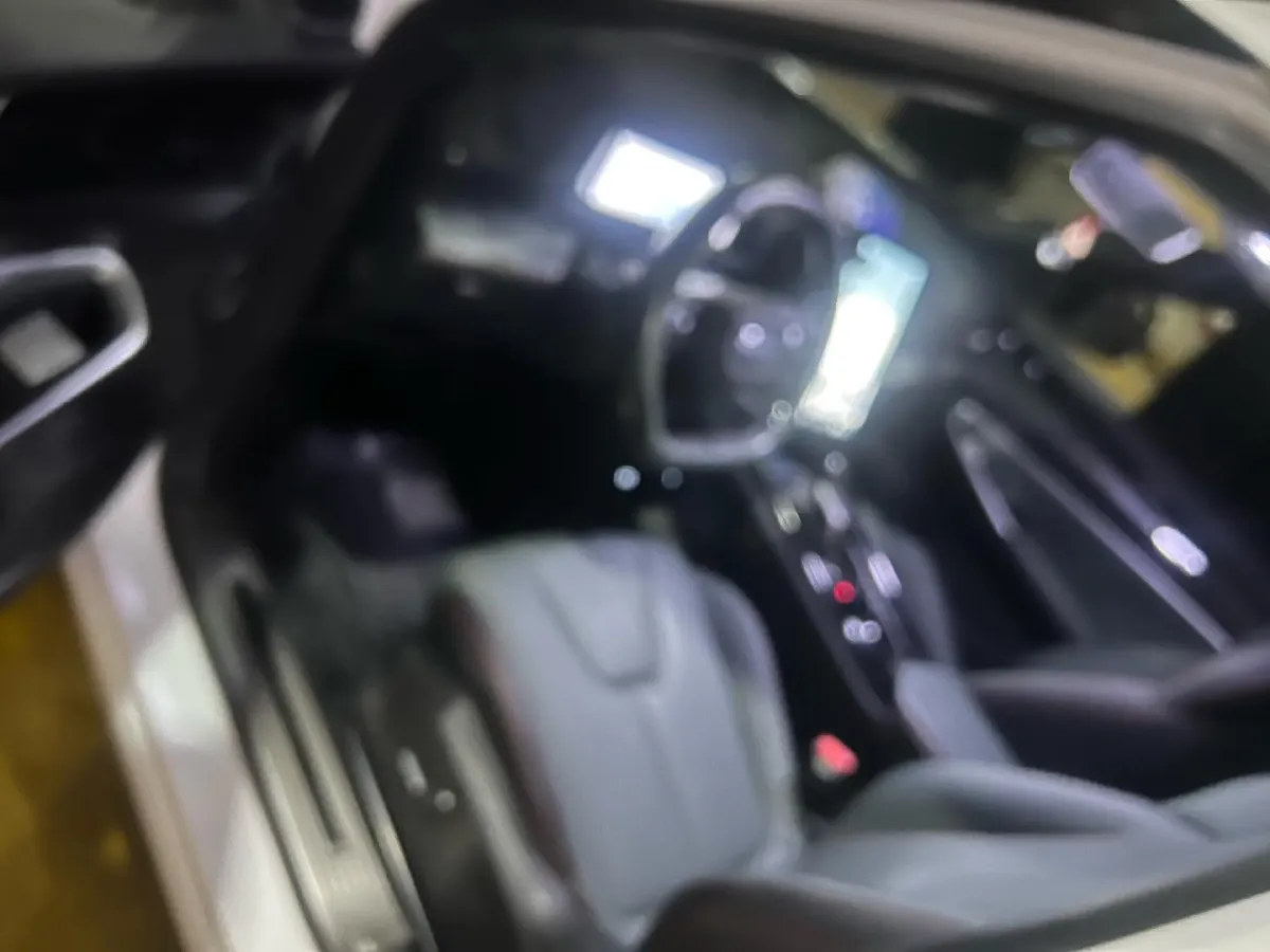 2024 Geely Azkarra 1.5T 181HP L4 7DCT,autocango,china used car exporter,china ev exporter,chinese used car exporter,chinese used ev exporter