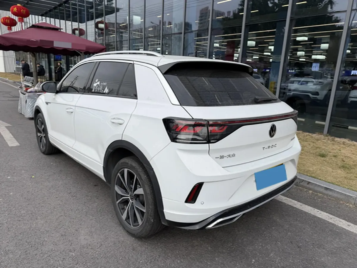 2023 Volkswagen T-Roc 1.5T 160HP L4 7DCT,autocango,china used car exporter,china ev exporter,chinese used car exporter,chinese used ev exporter