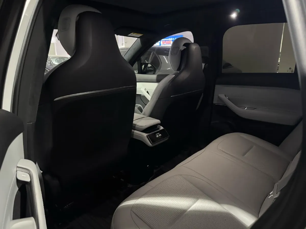 2024 NIO ES6 BEV 75KWH,autocango,china used car exporter,china ev exporter,chinese used car exporter,chinese used ev exporter