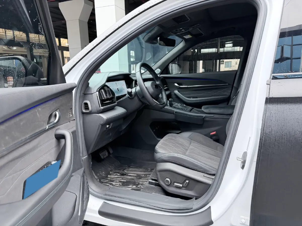 2025 Geely Monjaro 2.0T 238HP L4 8AT,autocango,china used car exporter,china ev exporter,chinese used car exporter,chinese used ev exporter