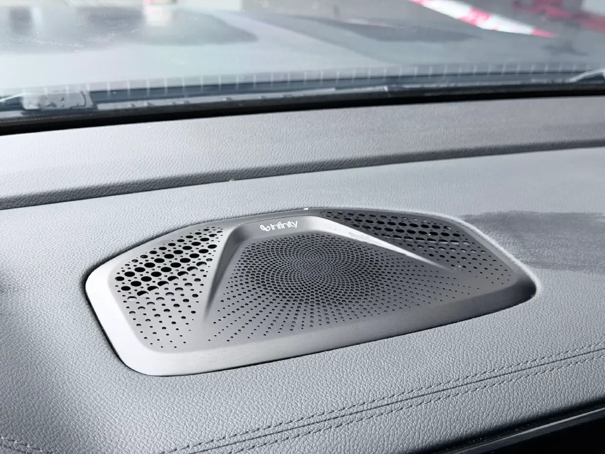 2025 Geely Monjaro 2.0T 238HP L4 8AT,autocango,china used car exporter,china ev exporter,chinese used car exporter,chinese used ev exporter