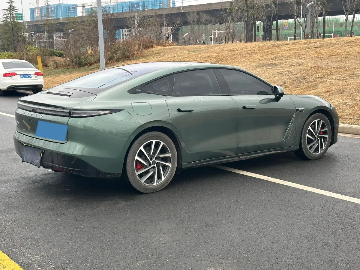 2025 Exceed Sterra ES REEV 156HP REEV 34.7KWH,autocango,china used car exporter,china ev exporter,chinese used car exporter,chinese used ev exporter