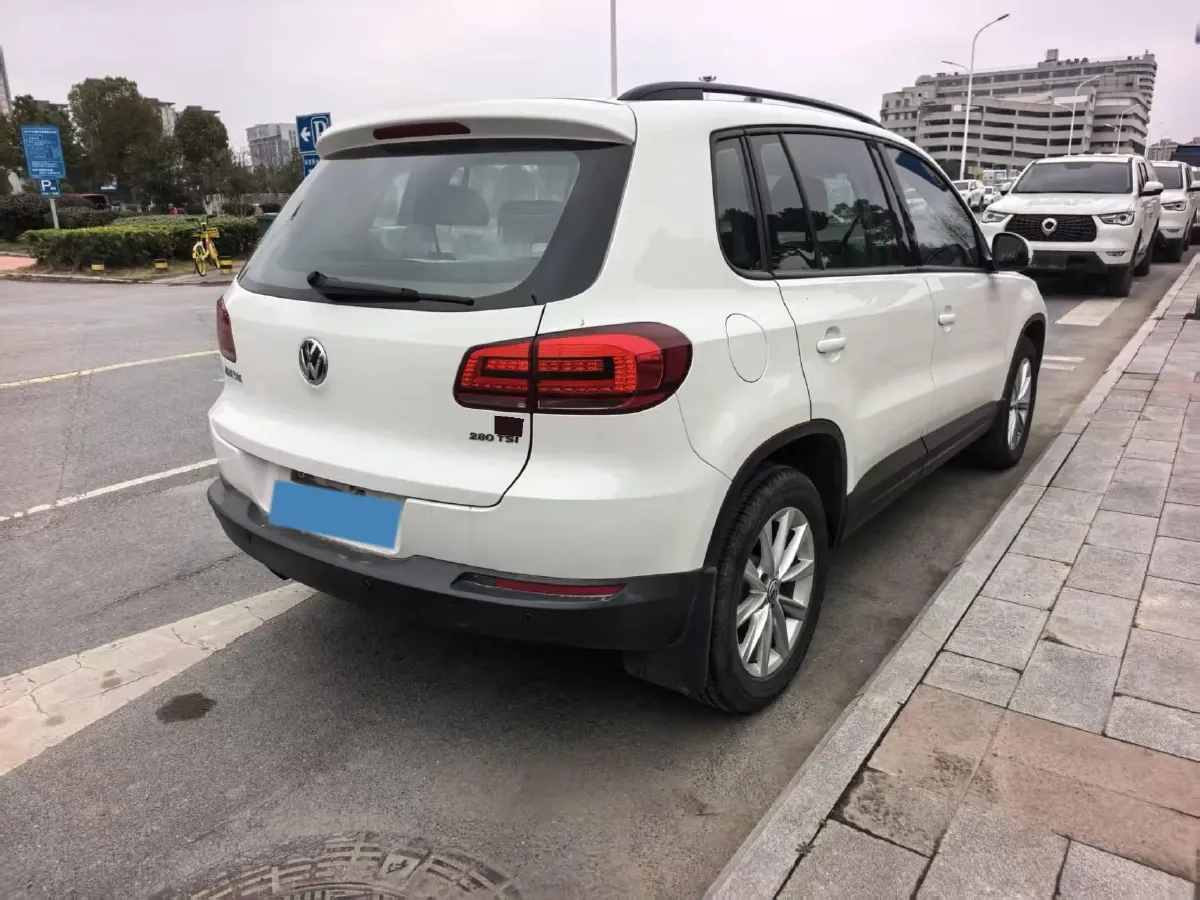 2016 Volkswagen Touran 1.4T 150HP L4 7DCT,autocango,china used car exporter,china ev exporter,chinese used car exporter,chinese used ev exporter