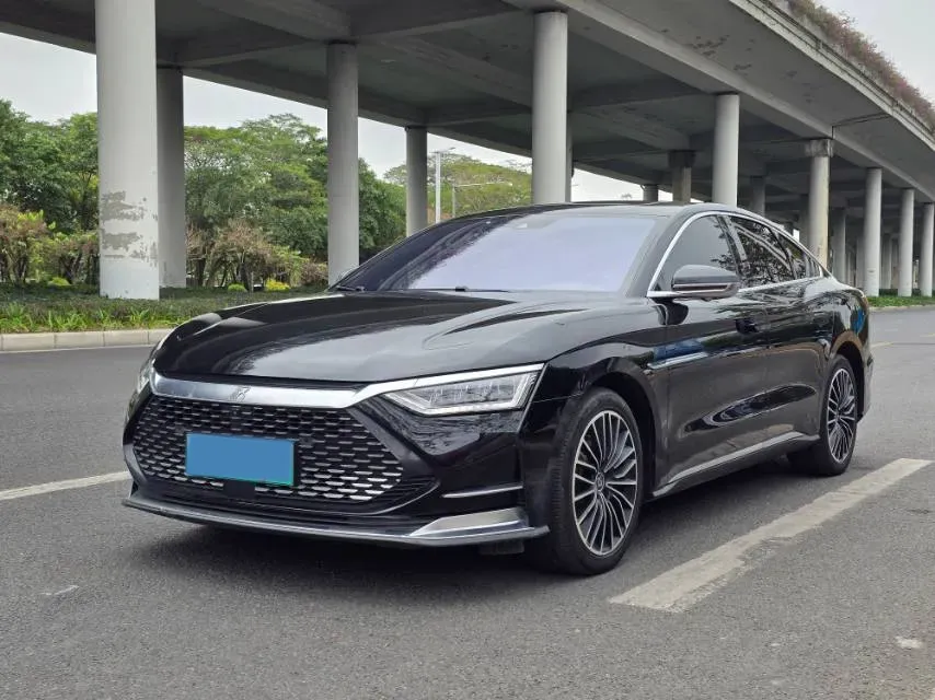 2020 WEY VV7 2.0T 227HP L4 7DCT PHEV,autocango,china used car exporter,china ev exporter,chinese used car exporter,chinese used ev exporter