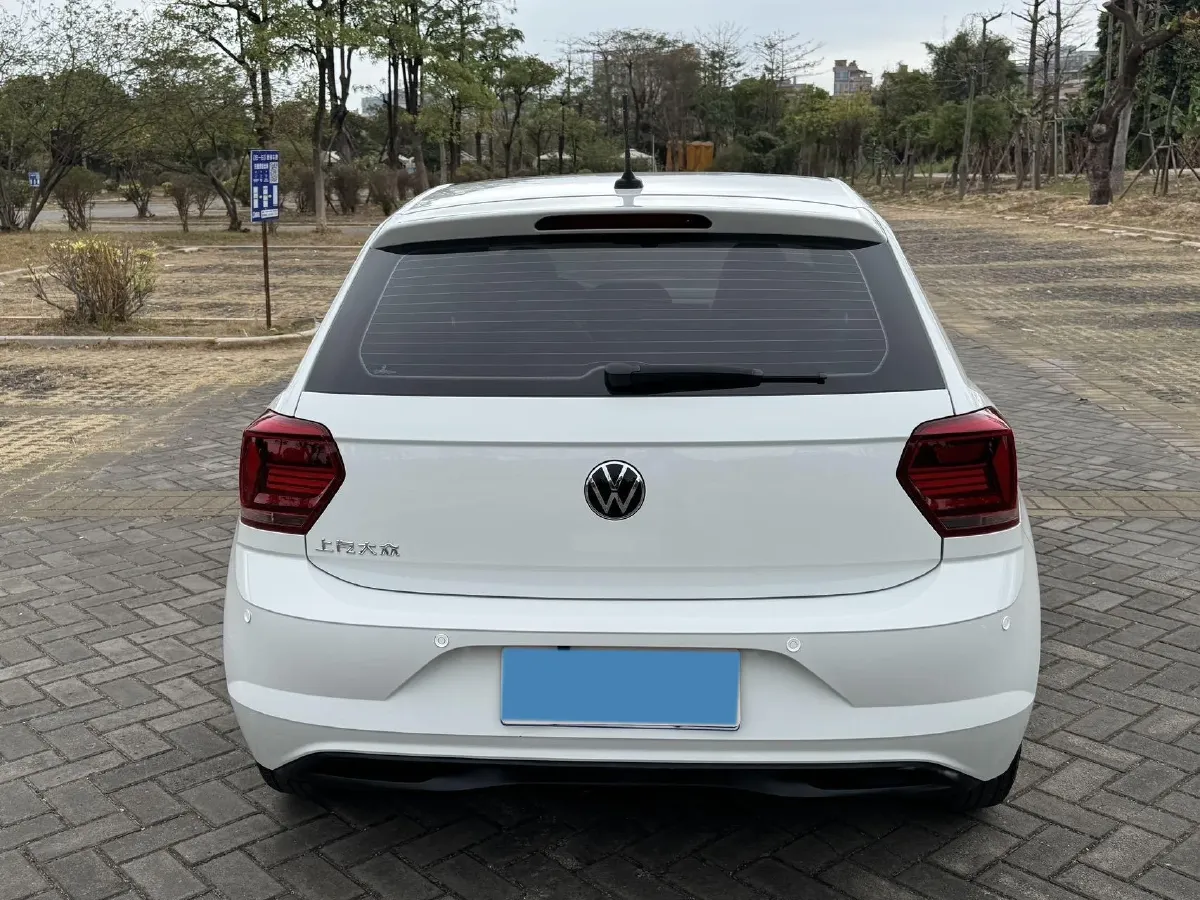 2023 Volkswagen Polo 1.5L 113HP L4 6AT,autocango,china used car exporter,china ev exporter,chinese used car exporter,chinese used ev exporter