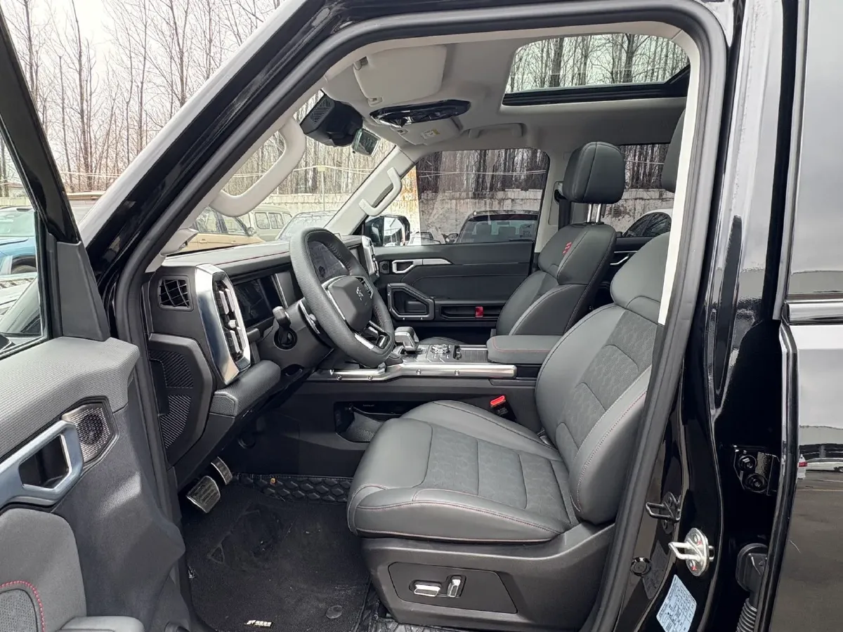 2023 Jetour Traveller 2.0T 254HP L4 7DCT,autocango,china used car exporter,china ev exporter,chinese used car exporter,chinese used ev exporter