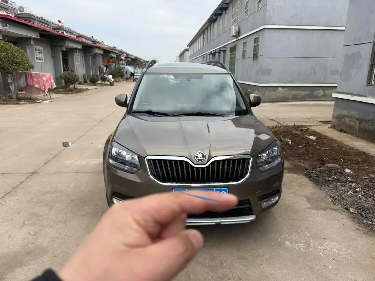 2017 Skoda Yeti 1.4T 150HP L4 7DCT,autocango,china used car exporter,china ev exporter,chinese used car exporter,chinese used ev exporter