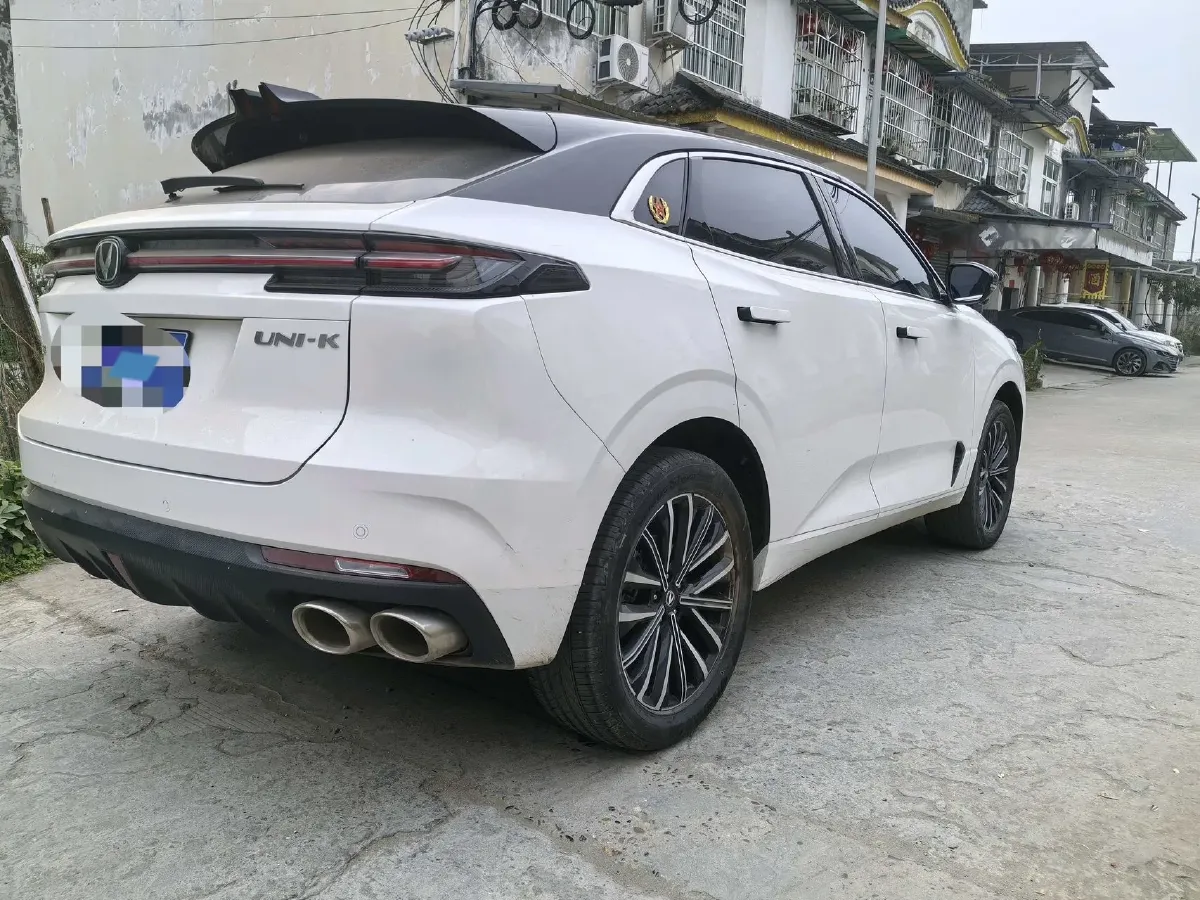 2024 ChangAn UNI-K 2.0T 233HP L4 8AT,autocango,china used car exporter,china ev exporter,chinese used car exporter,chinese used ev exporter