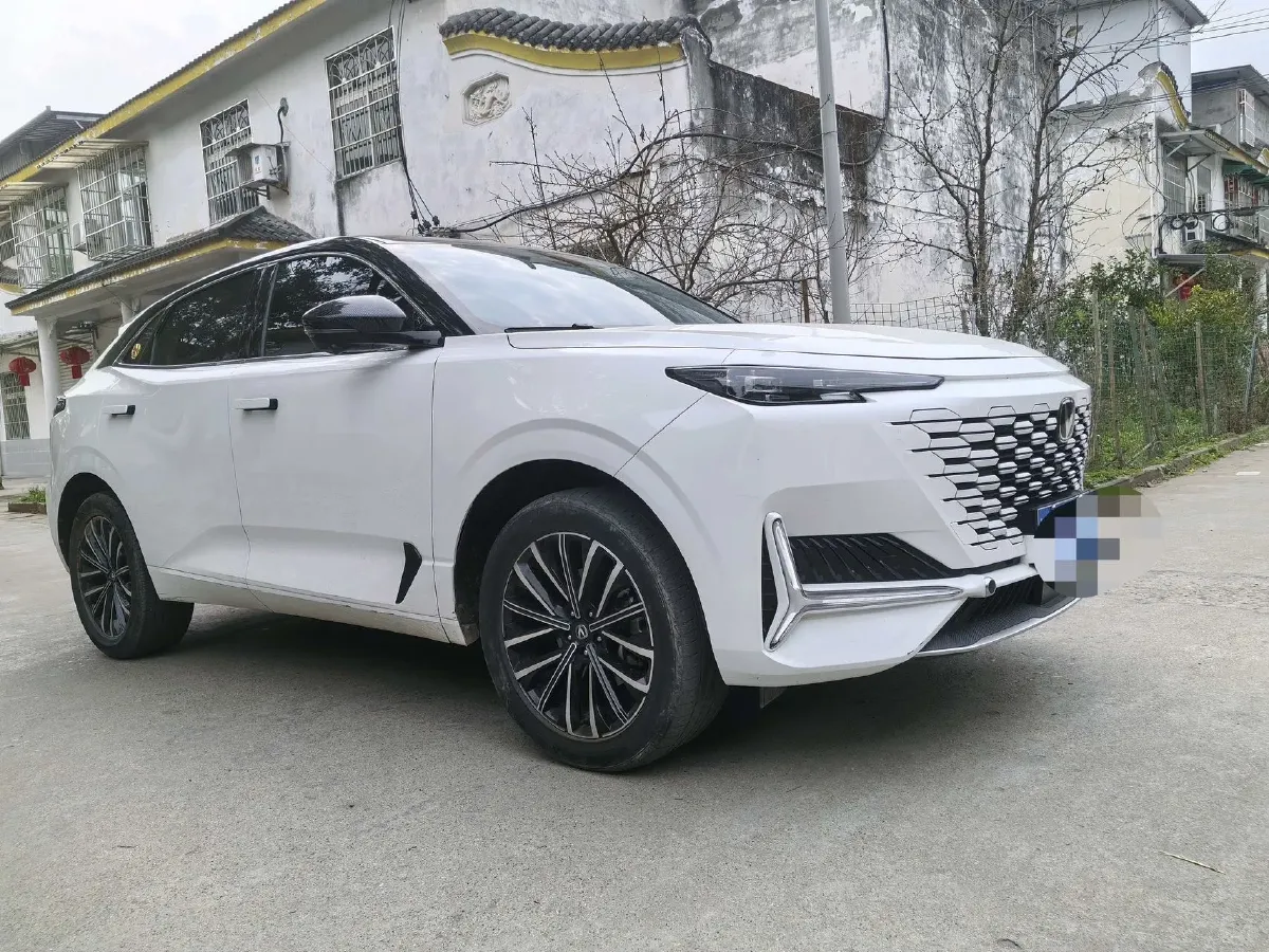 2024 ChangAn UNI-K 2.0T 233HP L4 8AT,autocango,china used car exporter,china ev exporter,chinese used car exporter,chinese used ev exporter