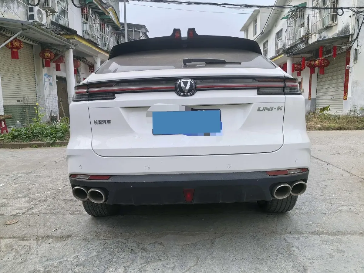 2024 ChangAn UNI-K 2.0T 233HP L4 8AT,autocango,china used car exporter,china ev exporter,chinese used car exporter,chinese used ev exporter