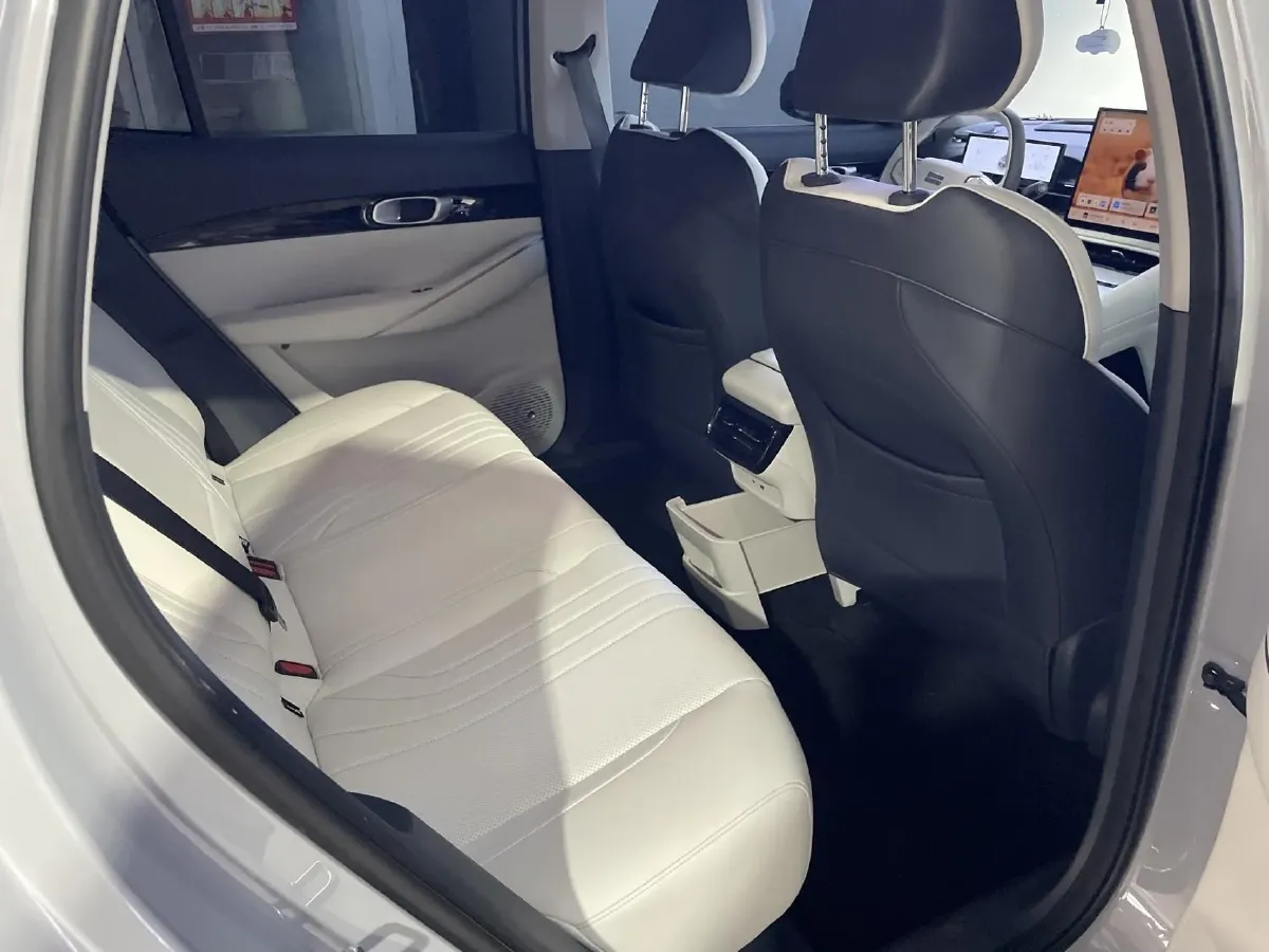 2024 Great Wall Poer 2.4T 186HP L4 9AT,autocango,china used car exporter,china ev exporter,chinese used car exporter,chinese used ev exporter