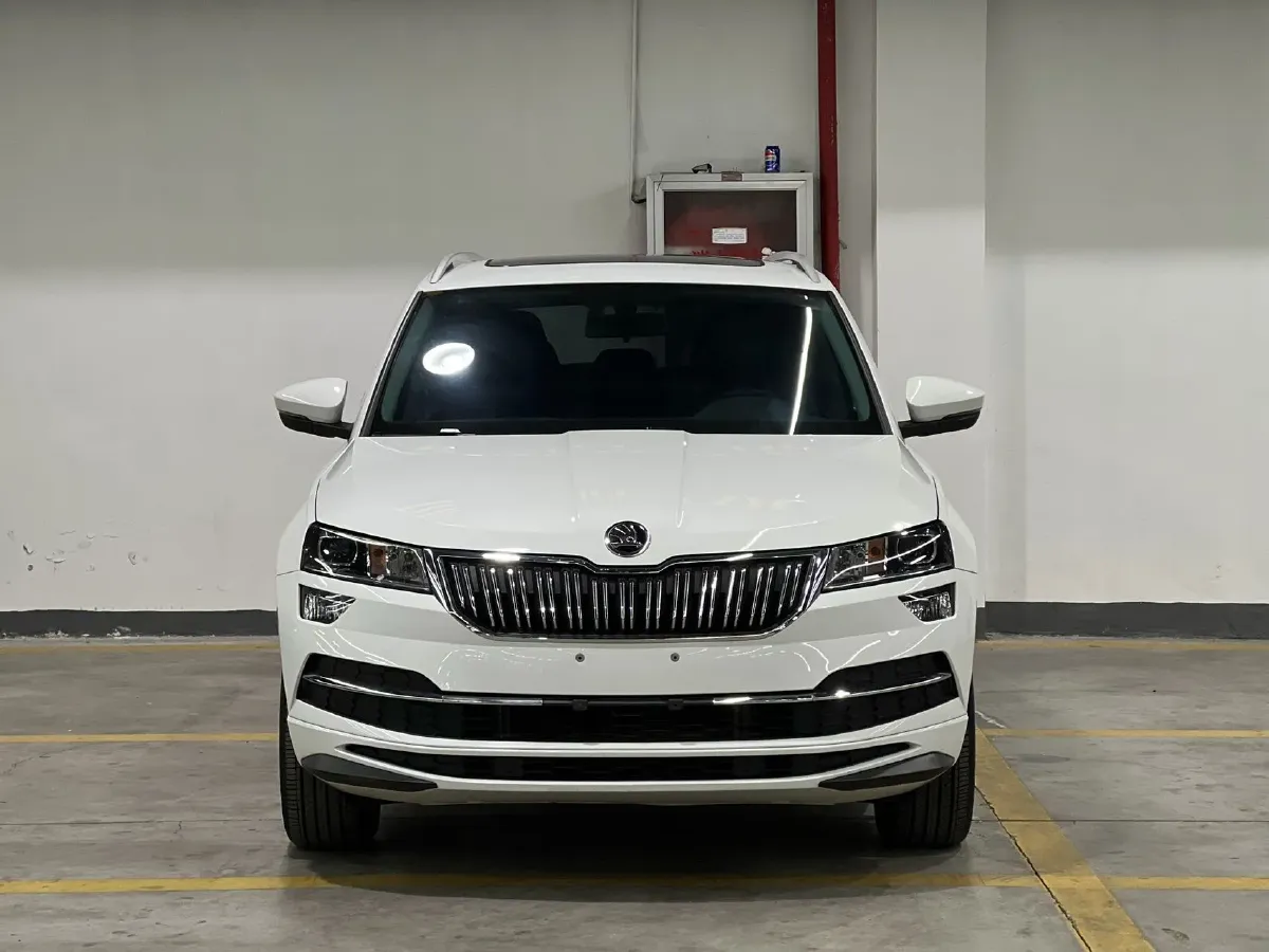 2023 Skoda Karoq 1.4T 150HP L4 7DCT,autocango,china used car exporter,china ev exporter,chinese used car exporter,chinese used ev exporter