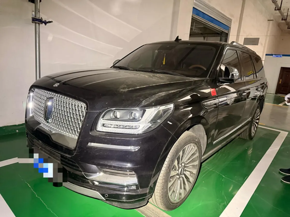 2019 Lincoln Navigator 3.5T 388HP V6 10AT,autocango,china used car exporter,china ev exporter,chinese used car exporter,chinese used ev exporter
