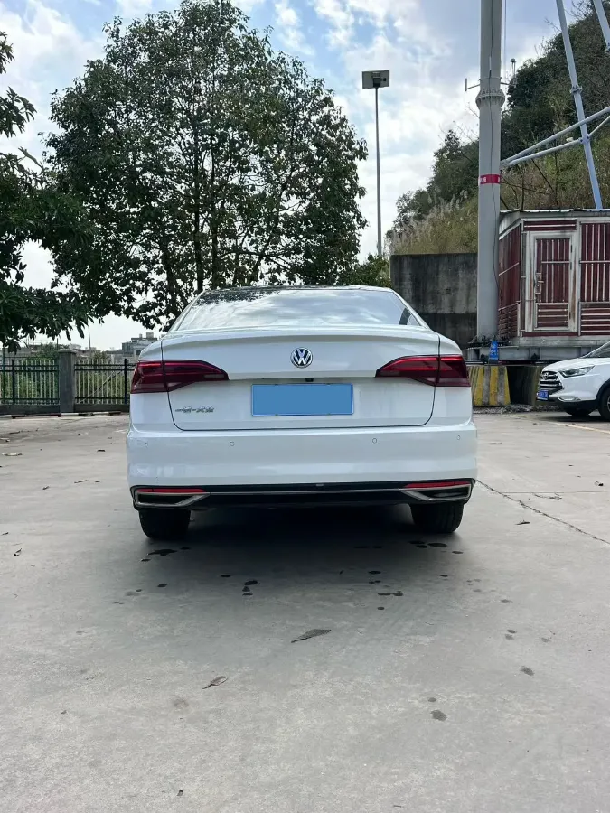 2020 Volkswagen Bora 1.5L 113HP L4 6AT,autocango,china used car exporter,china ev exporter,chinese used car exporter,chinese used ev exporter