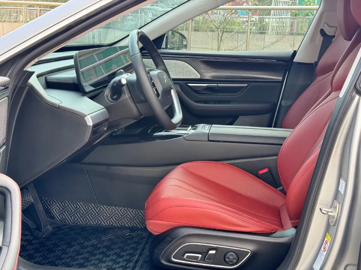 2020 Xpeng P7 BEV 70.8KWH,autocango,china used car exporter,china ev exporter,chinese used car exporter,chinese used ev exporter