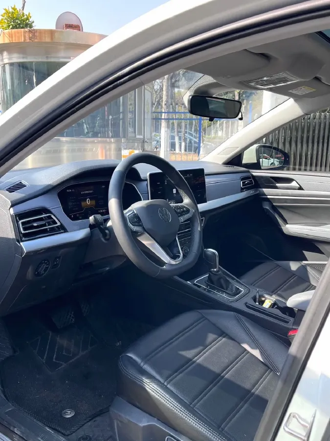 2023 Volkswagen Lavida 1.5T 160HP L4 7DCT,autocango,china used car exporter,china ev exporter,chinese used car exporter,chinese used ev exporter