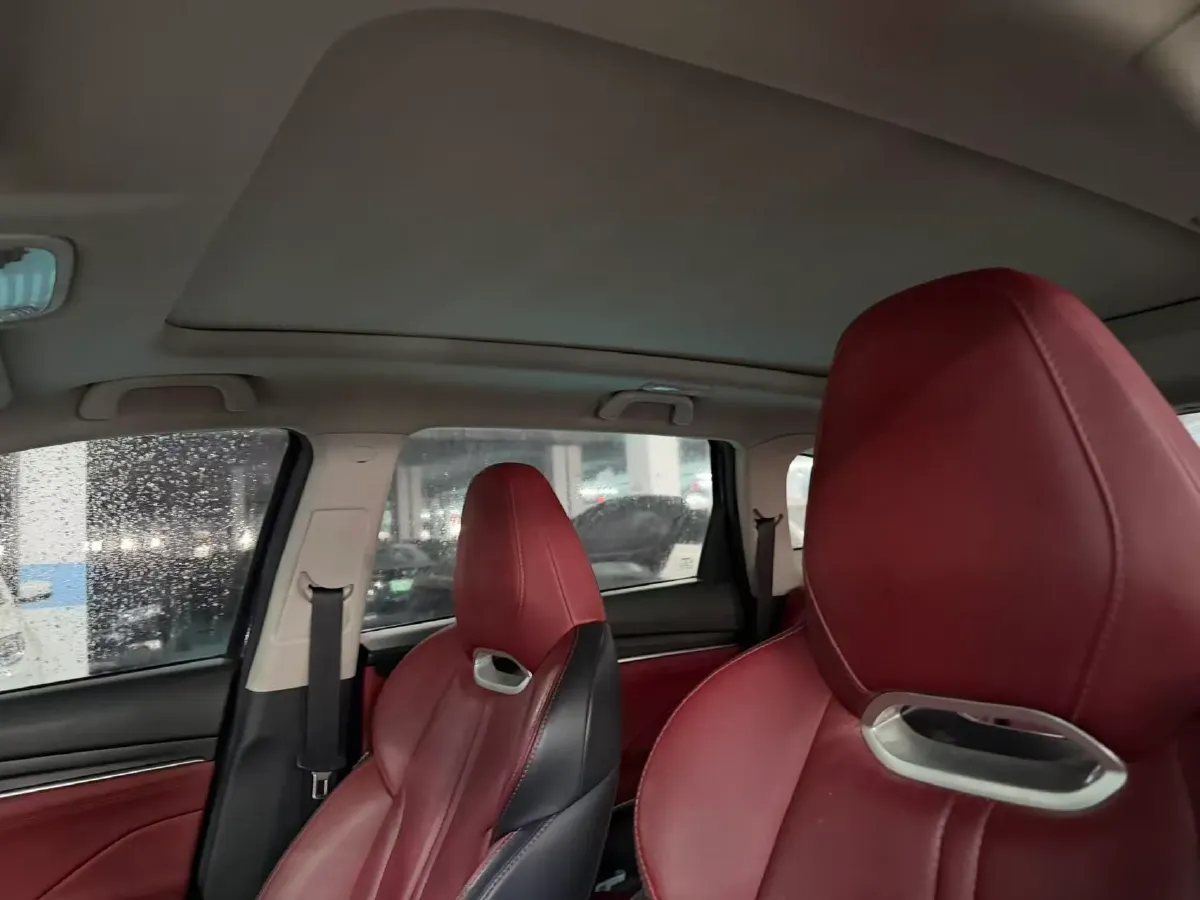 2020 ChangAn CS75 Plus 2.0T 233HP L4 8AT,autocango,china used car exporter,china ev exporter,chinese used car exporter,chinese used ev exporter