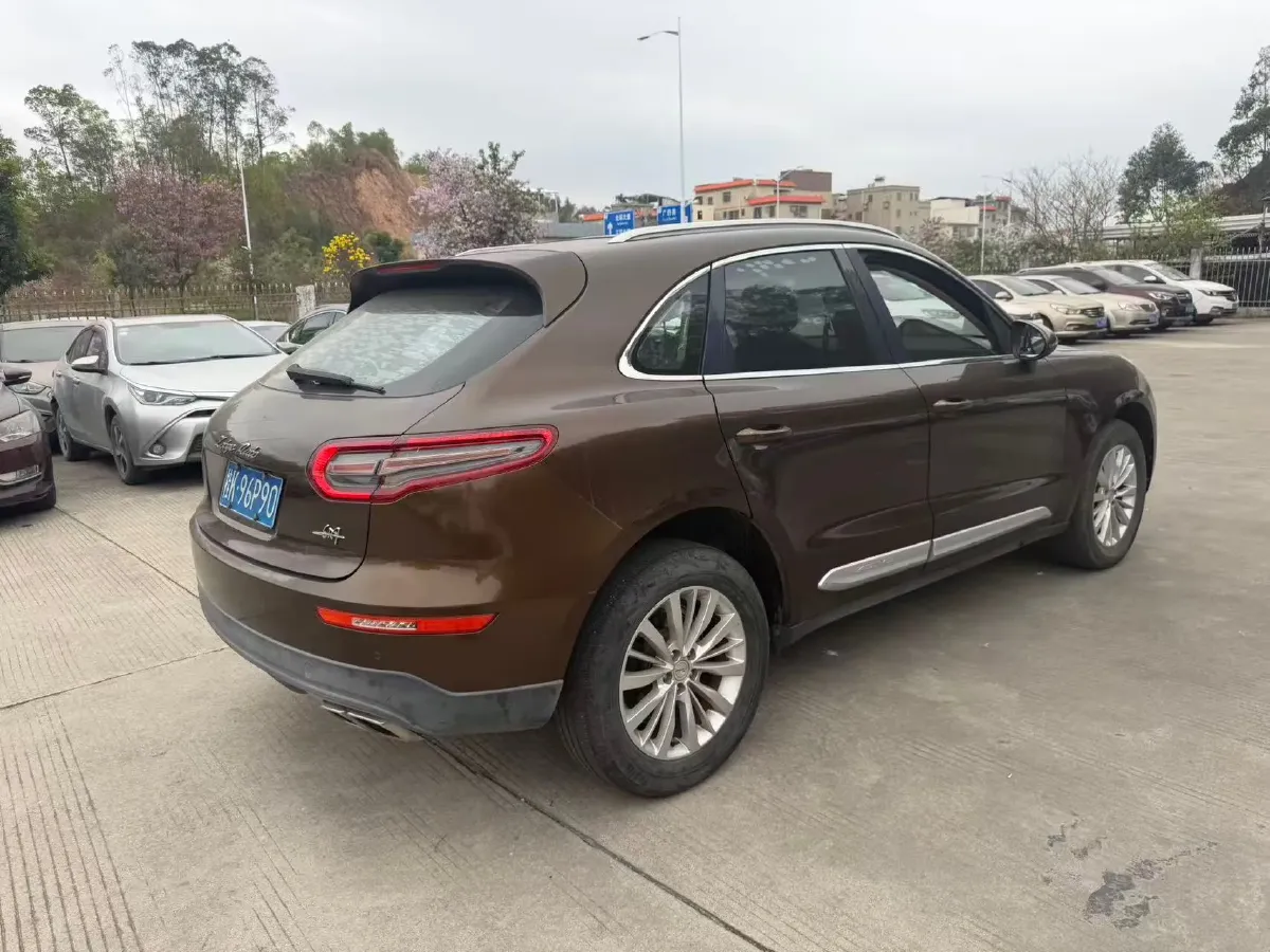 2017 Zotye SR9 2.0T 190HP L4 6DCT,autocango,china used car exporter,china ev exporter,chinese used car exporter,chinese used ev exporter