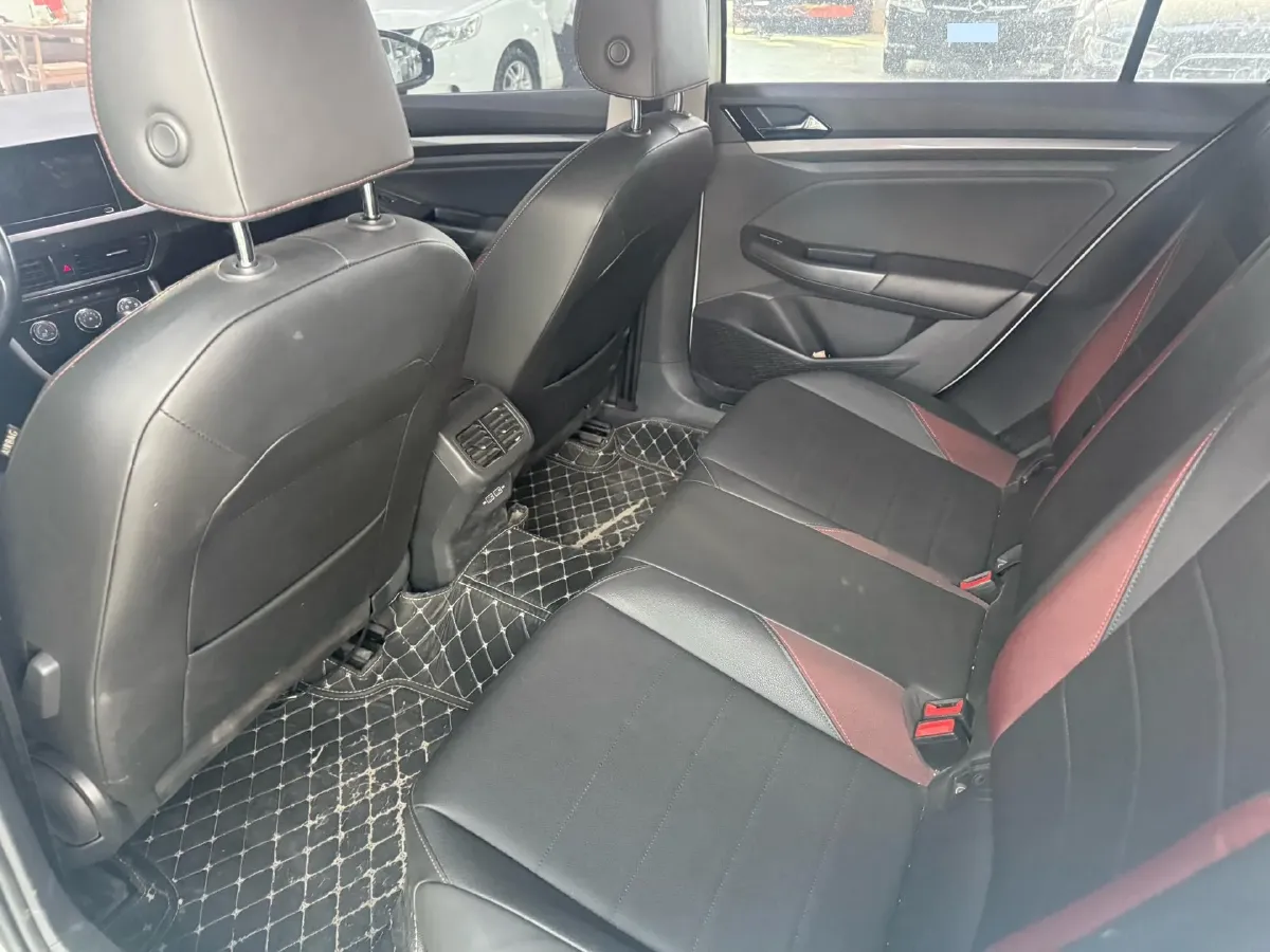 2021 Volkswagen Bora 1.5L 113HP L4 6AT,autocango,china used car exporter,china ev exporter,chinese used car exporter,chinese used ev exporter