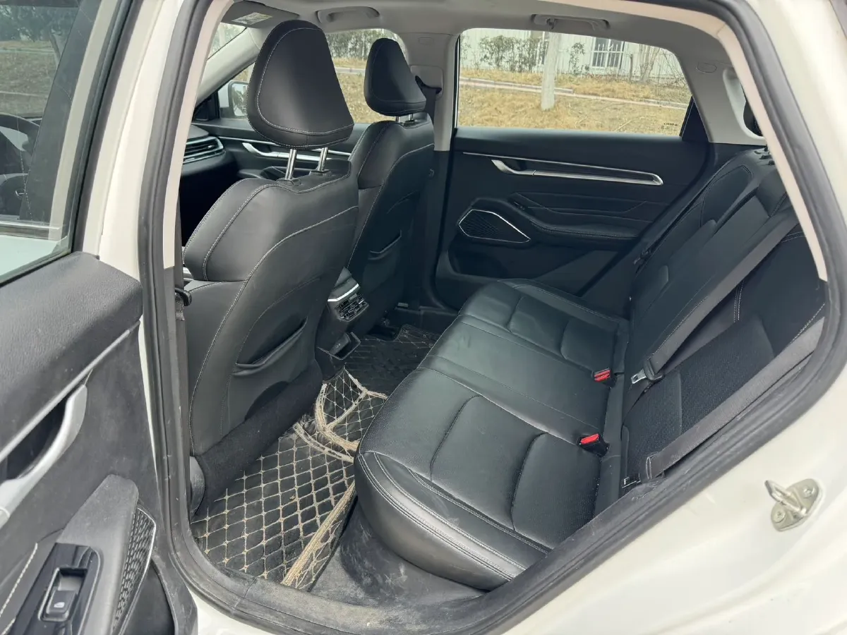 2022 Geely Emgrand 1.5L 114HP L4 CVT,autocango,china used car exporter,china ev exporter,chinese used car exporter,chinese used ev exporter