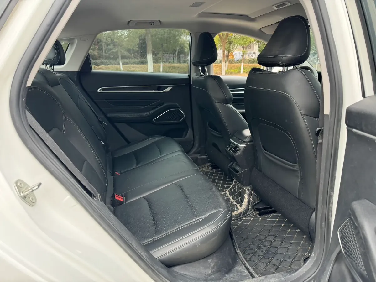 2022 Geely Emgrand 1.5L 114HP L4 CVT,autocango,china used car exporter,china ev exporter,chinese used car exporter,chinese used ev exporter