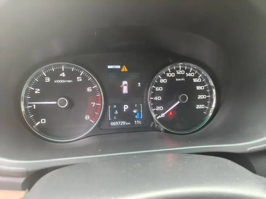 2019 Mitsubishi Pajero 3.0L 209HP V6 8AT,autocango,china used car exporter,china ev exporter,chinese used car exporter,chinese used ev exporter