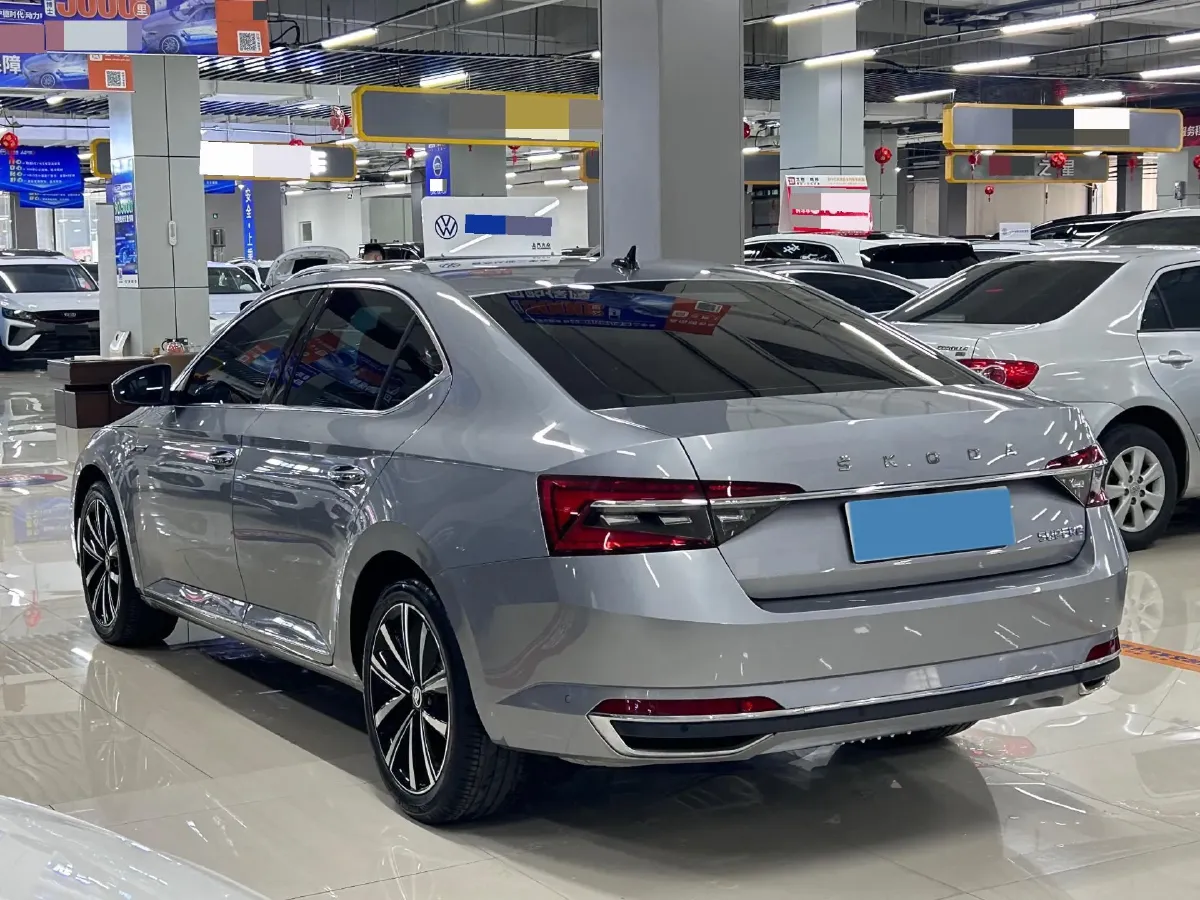 2023 Skoda Superb 1.4T 150HP L4 7DCT,autocango,china used car exporter,china ev exporter,chinese used car exporter,chinese used ev exporter