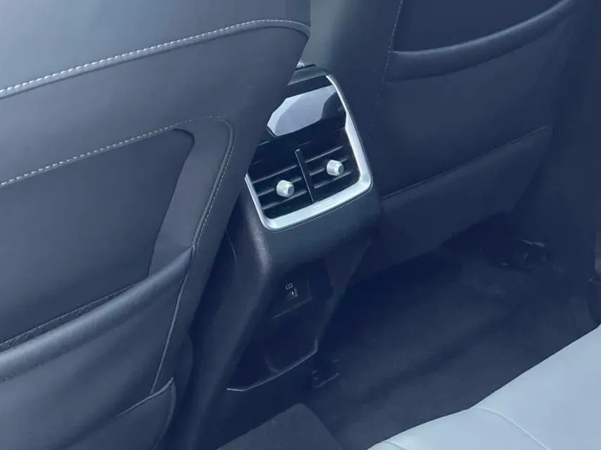 2023 Chery Tiggo 7 1.5T 156HP L4 CVT,autocango,china used car exporter,china ev exporter,chinese used car exporter,chinese used ev exporter