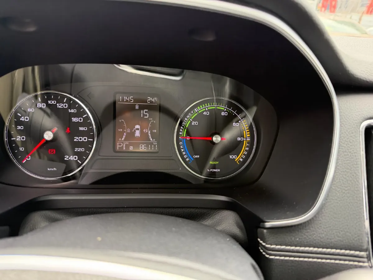 2017 Roewe RX5 1.5T 169HP L4 2AT PHEV 12KWH,autocango,china used car exporter,china ev exporter,chinese used car exporter,chinese used ev exporter