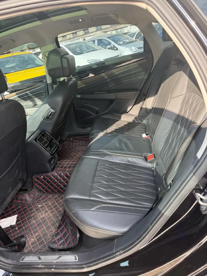 2019 Volvo V40 1.5T 152HP L4 6AT,autocango,china used car exporter,china ev exporter,chinese used car exporter,chinese used ev exporter