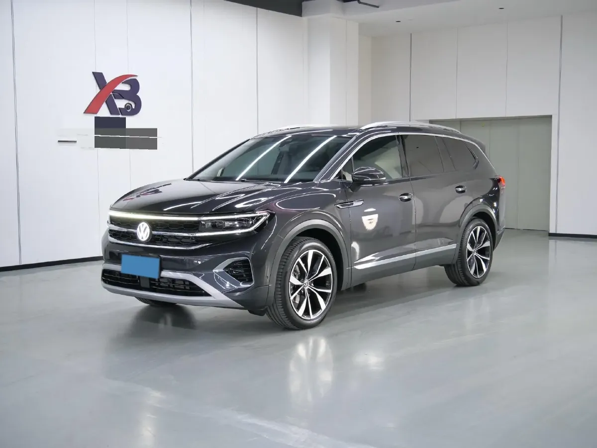 2024 Volkswagen Talagon 2.5T 299HP V6 7DCT,autocango,china used car exporter,china ev exporter,chinese used car exporter,chinese used ev exporter