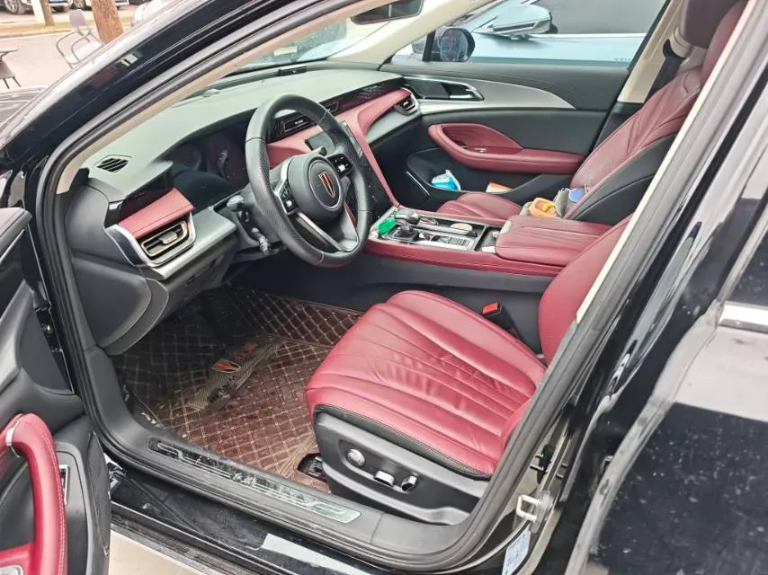 2024 HongQi H5 2.0T 224HP L4 8AT,autocango,china used car exporter,china ev exporter,chinese used car exporter,chinese used ev exporter