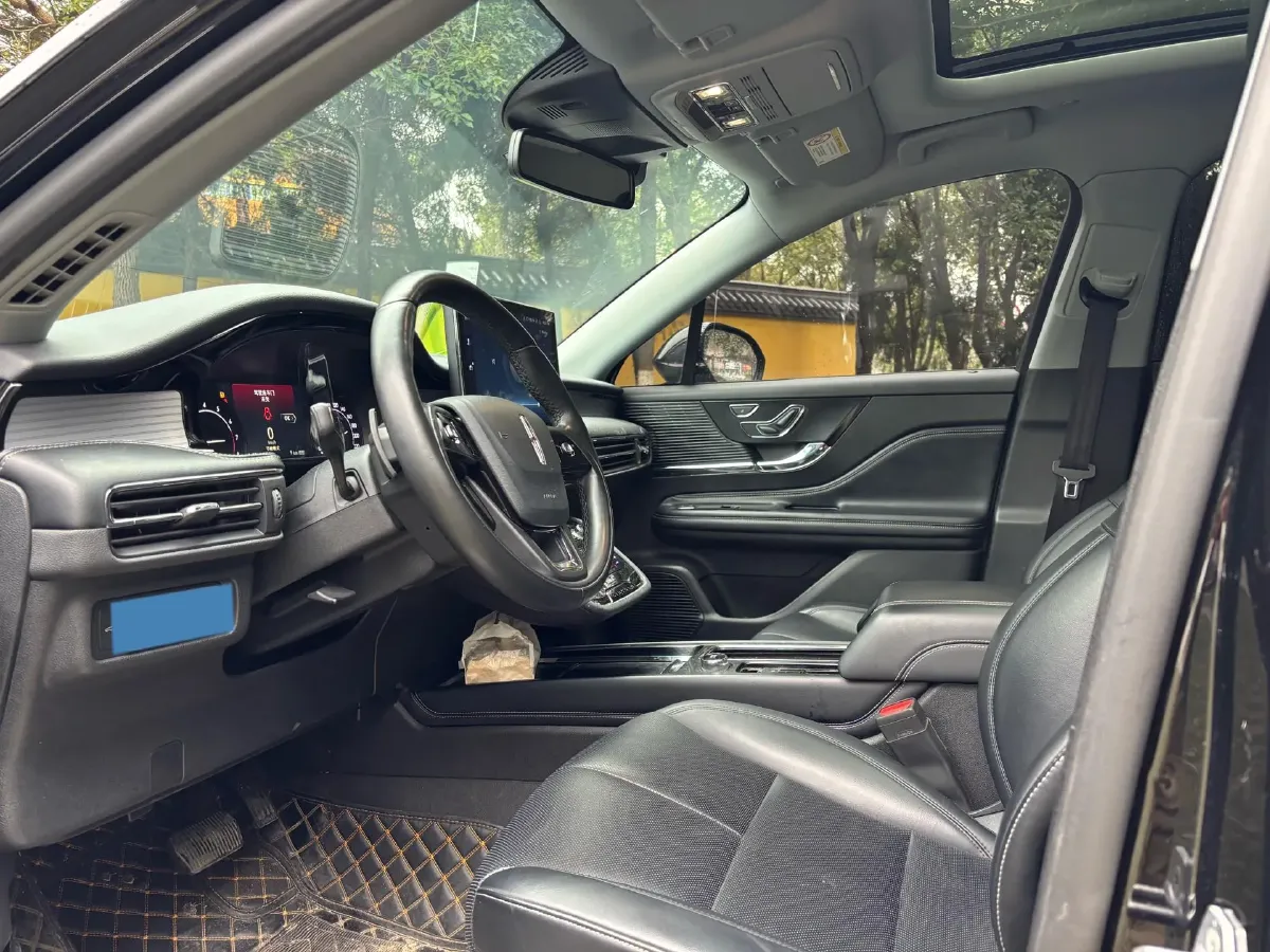 2020 Lincoln Corsair 2.0T 245HP L4 8AT,autocango,china used car exporter,china ev exporter,chinese used car exporter,chinese used ev exporter