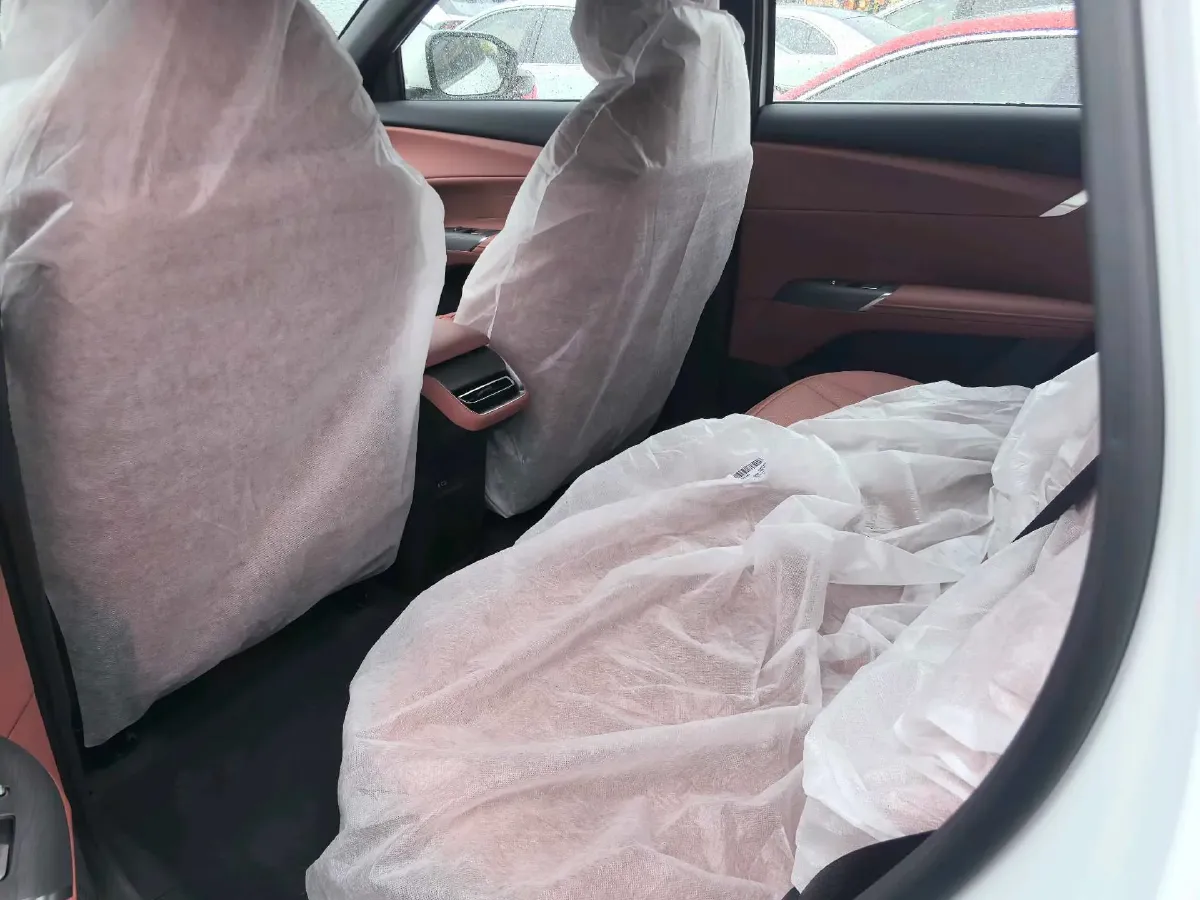 2025 ChangAn CS75 Plus 1.5T 192HP L4 8AT,autocango,china used car exporter,china ev exporter,chinese used car exporter,chinese used ev exporter