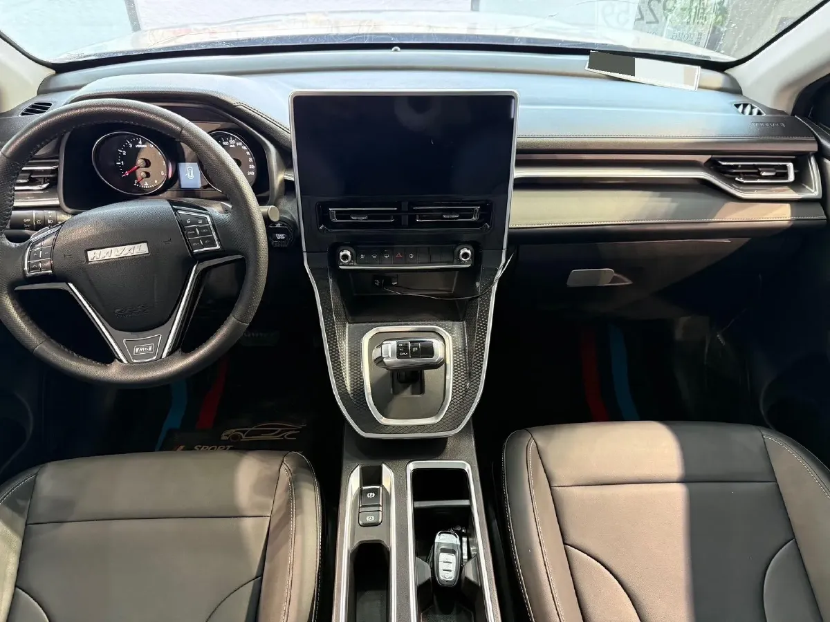 2021 Haval M6 1.5T 150HP L4 7DCT,autocango,china used car exporter,china ev exporter,chinese used car exporter,chinese used ev exporter