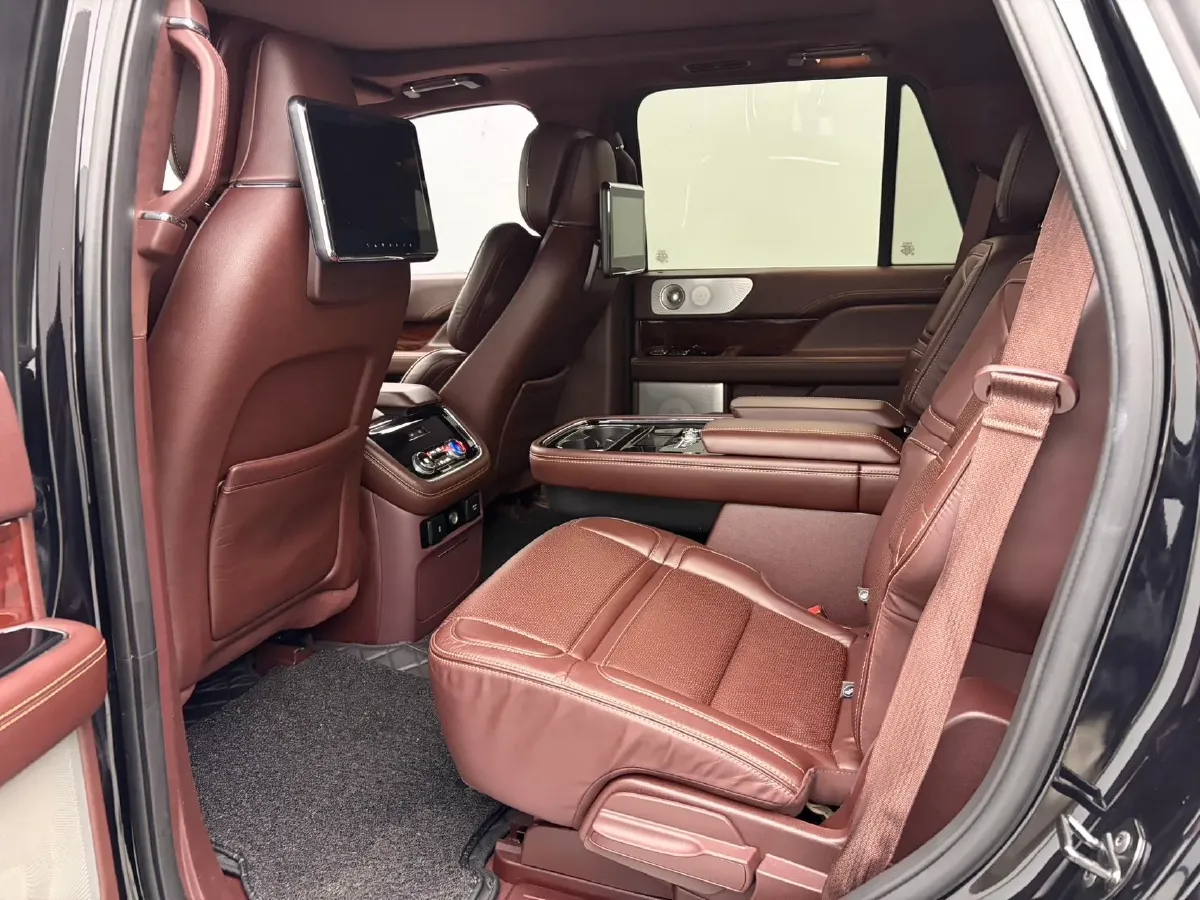 2020 Lincoln Navigator 3.5T 388HP V6 10AT,autocango,china used car exporter,china ev exporter,chinese used car exporter,chinese used ev exporter