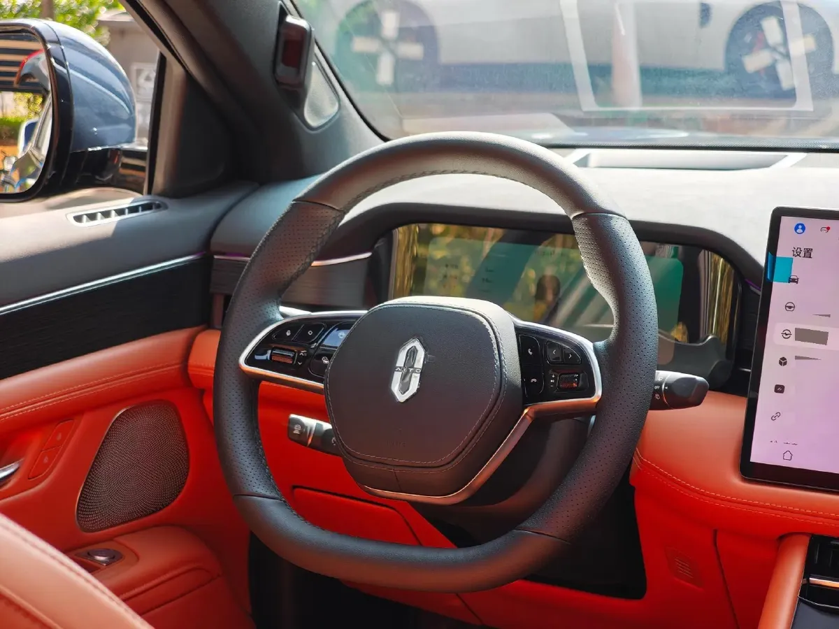 2024 AITO AITO M7 1.5T 152HP L4 REEV 42KWH,autocango,china used car exporter,china ev exporter,chinese used car exporter,chinese used ev exporter