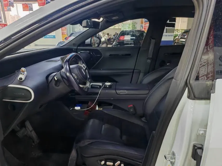 2024 Avatr 07 1.5T 156HP L4 REEV 39.05KWH,autocango,china used car exporter,china ev exporter,chinese used car exporter,chinese used ev exporter