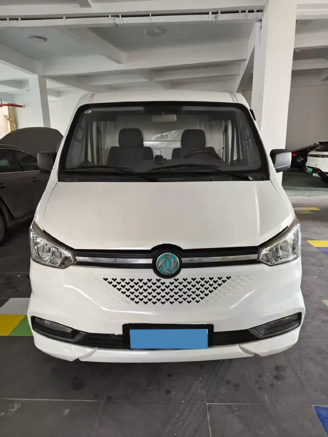 2024 Dongfeng YuFengEM27 BEV 41.472KWH,autocango,china used car exporter,china ev exporter,chinese used car exporter,chinese used ev exporter