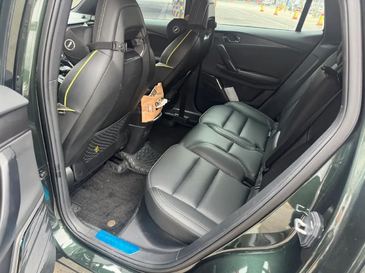 2023 LYNK&CO 03 1.5T 181HP L4 7DCT,autocango,china used car exporter,china ev exporter,chinese used car exporter,chinese used ev exporter